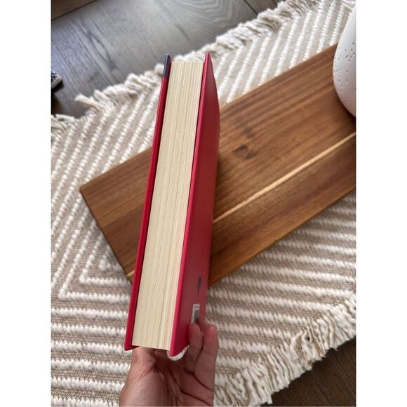 How to End A Love Story a novel by Yulin Kuang - Picture 3 of 4